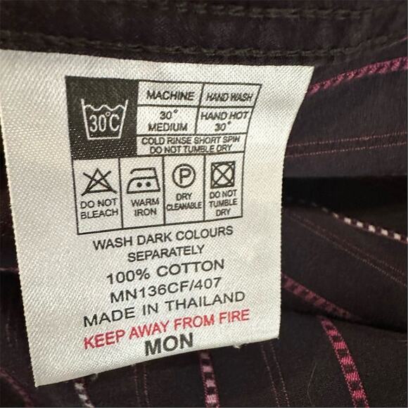 Ben Sherman Men's M Black Red Striped Long Sleeve Button-Up Standard Shirt - Picture 5 of 10